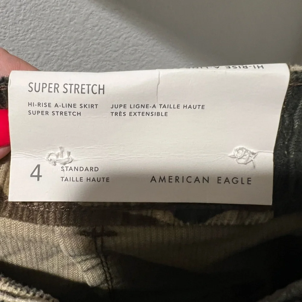 Women's American Eagle Super Stretch Camo Corduroy Skirt Size 4